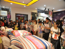 藍絲羽2012秋冬新品訂貨會圓滿落幕，家紡市場迎來新活力